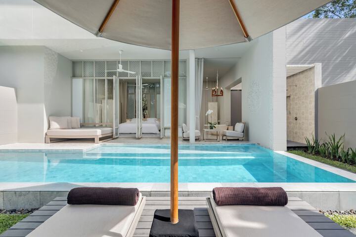 Pool 65 of 172