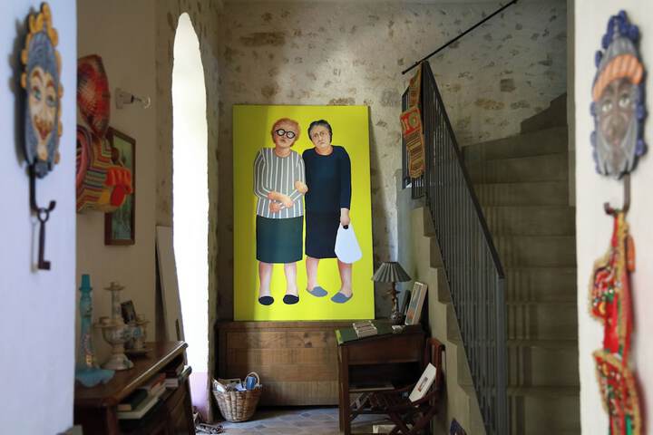 Room 32 of 86