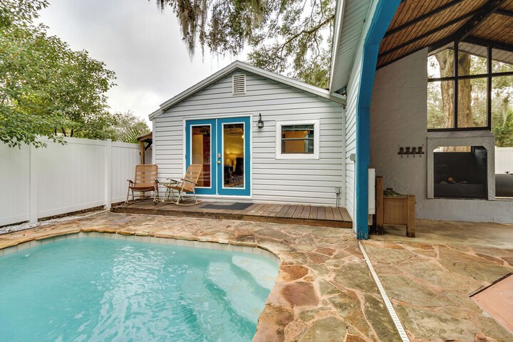 Mt Dora Couples Retreat w / Shared Pool!