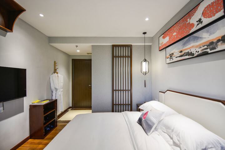 Room 4 of 59
