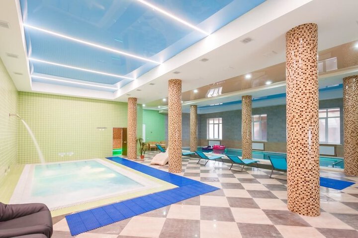 Pool 37 of 49