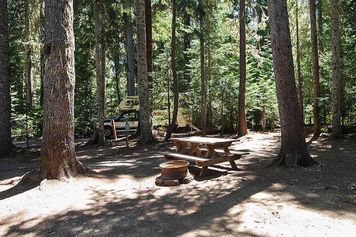 Property Grounds 106 of 147