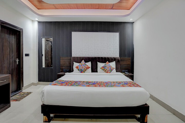 Room 14 of 29