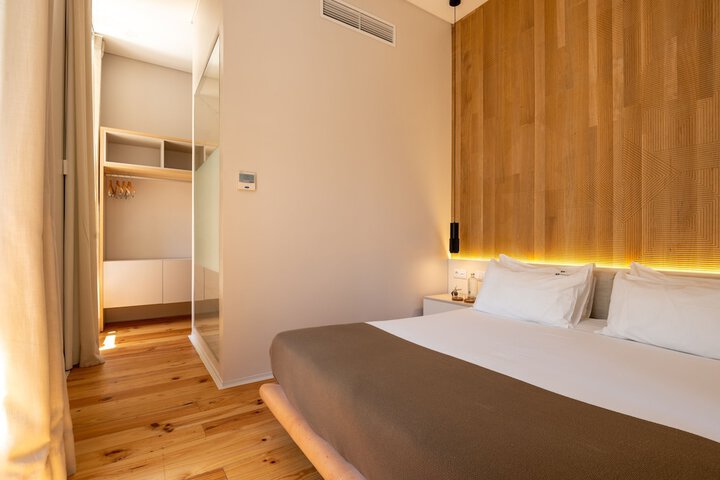 Room 21 of 65