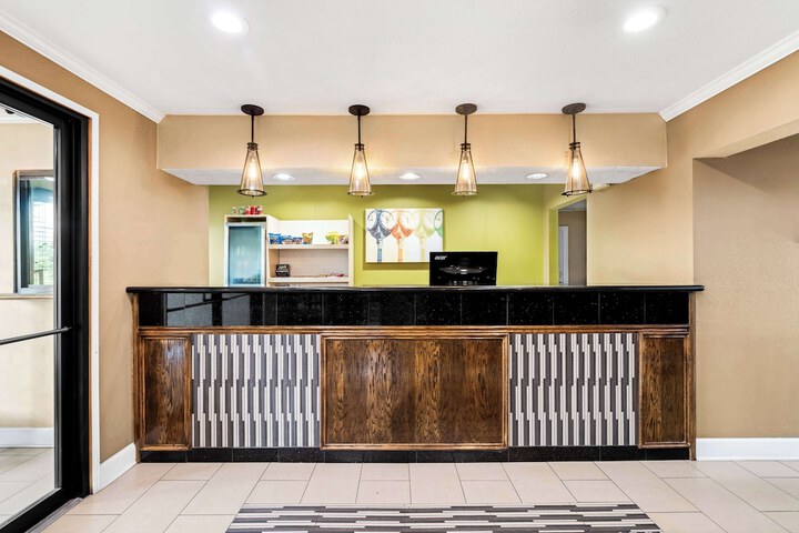 Lobby Entry