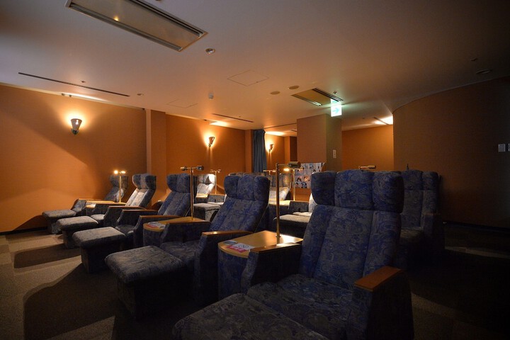 Room 30 of 90