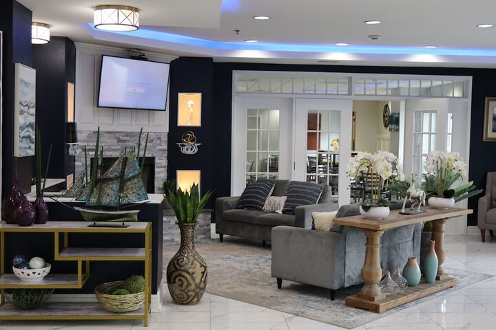 Lobby Photos