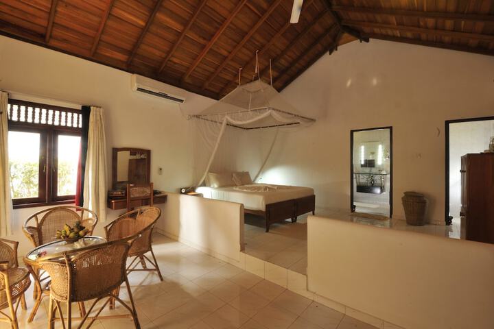 Room 4 of 21