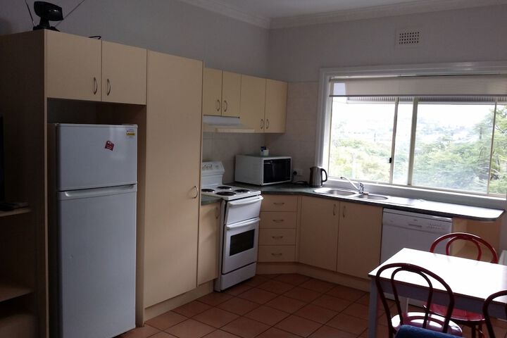 Room 43 of 85