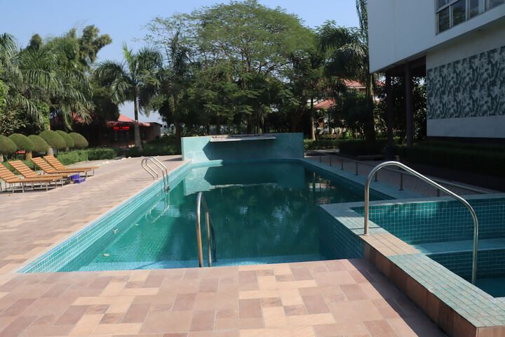 Pool 9 of 26