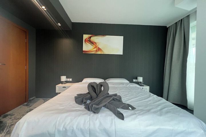 Room 15 of 85