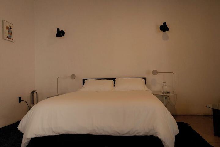 Room 36 of 103