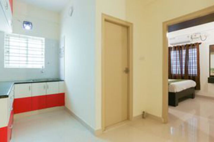 Room 34 of 62