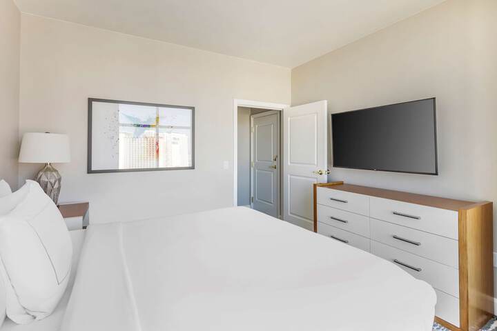 Room 14 of 79
