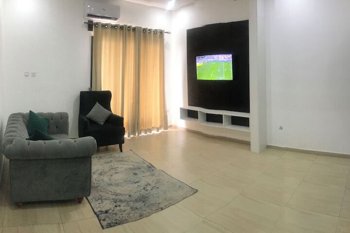 Room 21 of 66