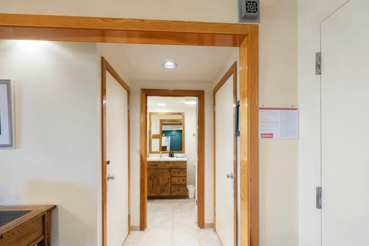 Room 171 of 226