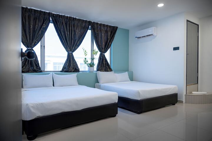 Room 15 of 35