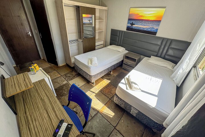 Room 12 of 24