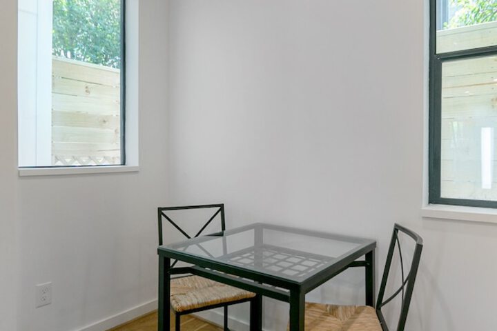 Room 5 of 61