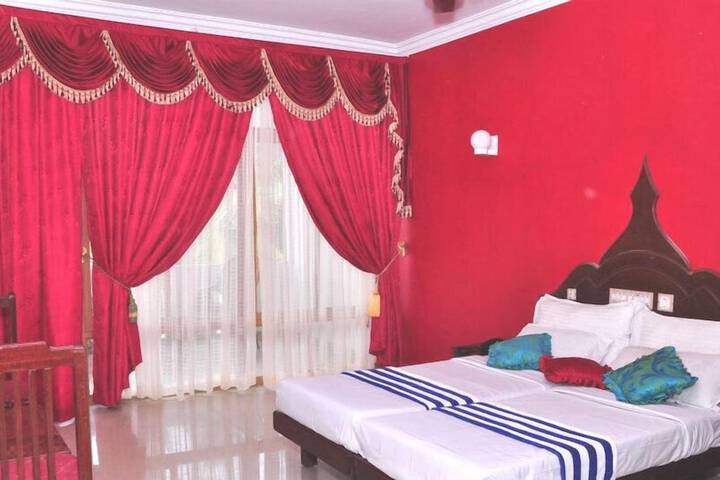 Room 6 of 21