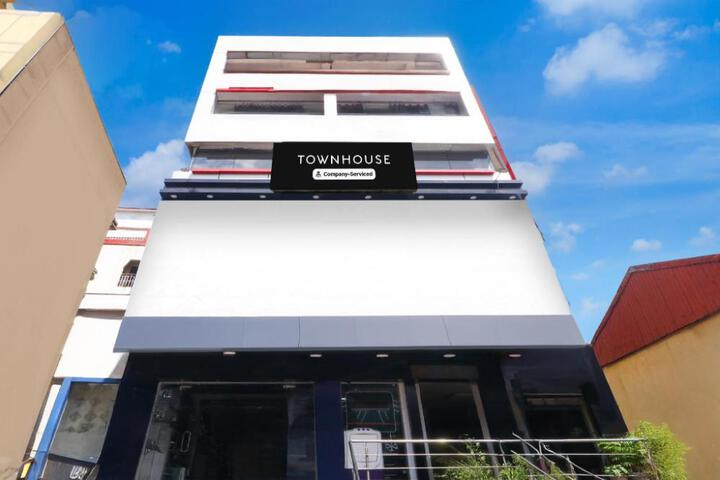 Super Townhouse Bank More Dhanbad Formerly Rise & Dine