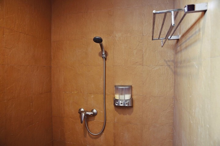Room 46 of 72