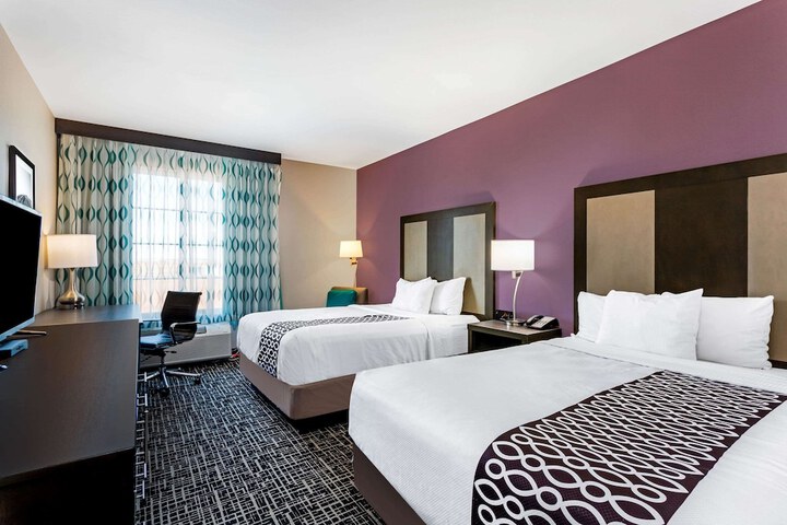 Room 15 of 47
