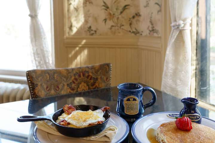 Breakfast/Coffee Service 51 of 59