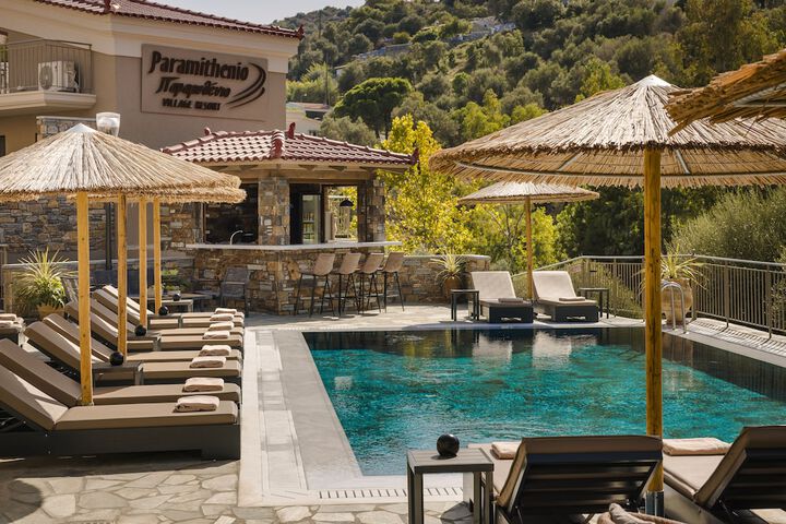 Pool 131 of 197
