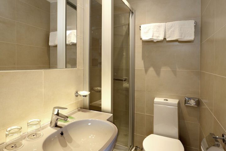 Bath Interior