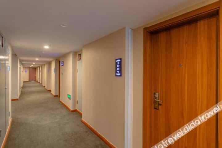 Hotel Interior 11 of 19