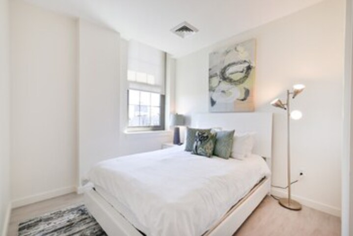 Room 40 of 120