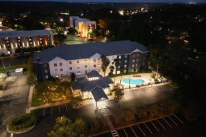 Hotel 21 of 33