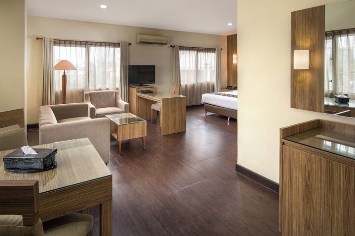 Room 6 of 57