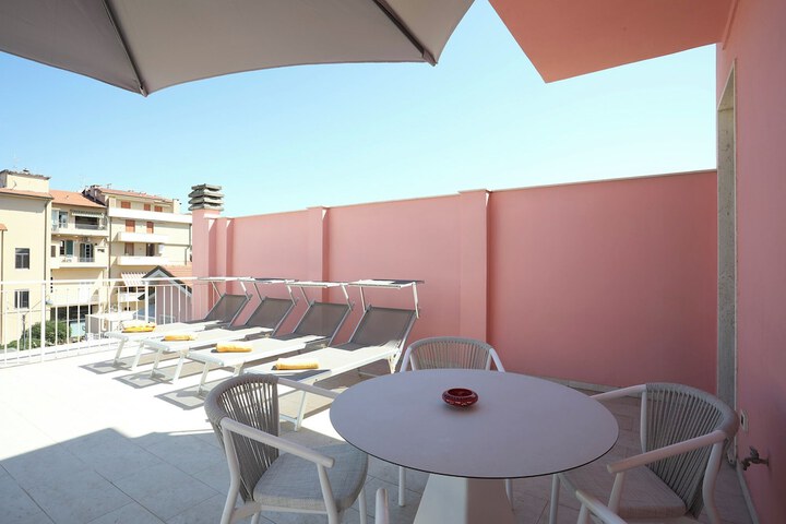 Terrace/Patio 26 of 50