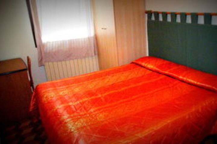 Room 19 of 44