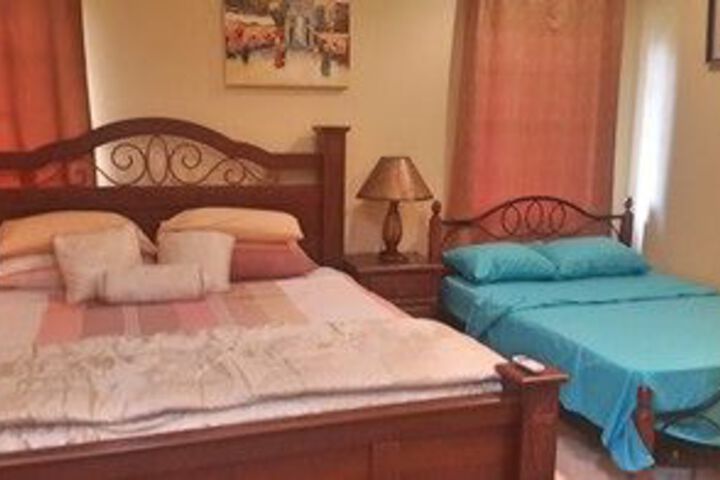Room 7 of 17