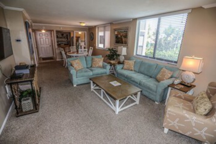 Room 12 of 26
