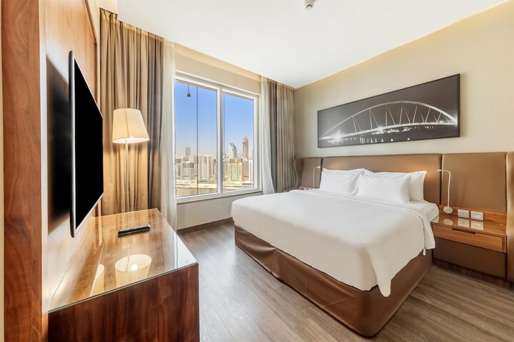 Room 52 of 260