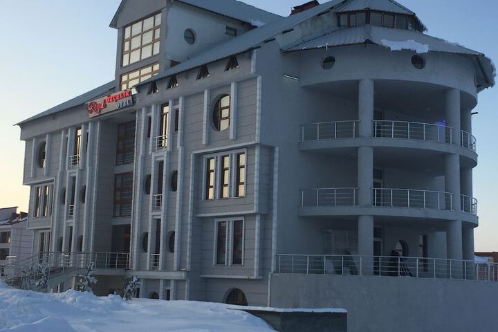 Royal Ozcelik Otel