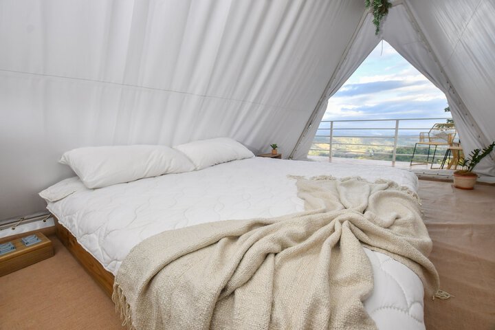 Room 4 of 22