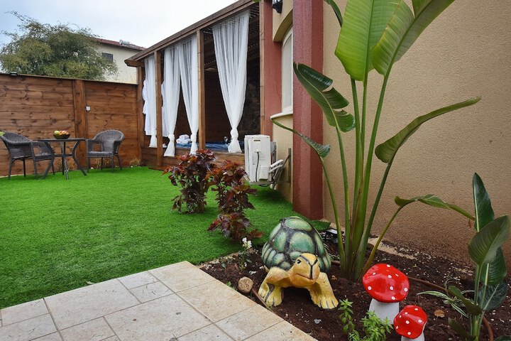 Terrace/Patio 17 of 33
