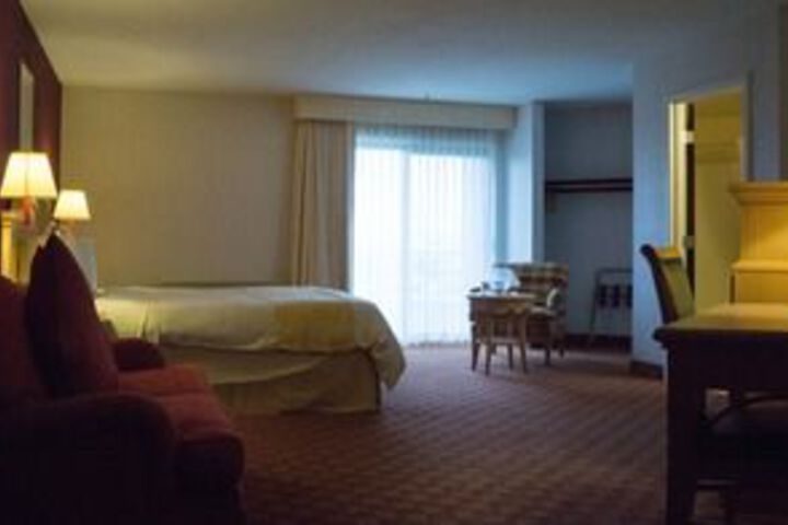 Room 34 of 61