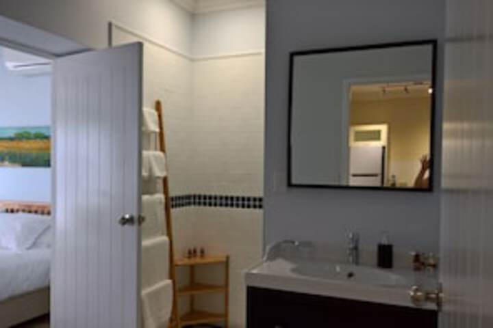 Room 70 of 114
