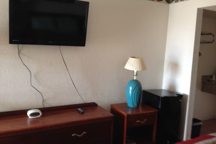 Room 8 of 20