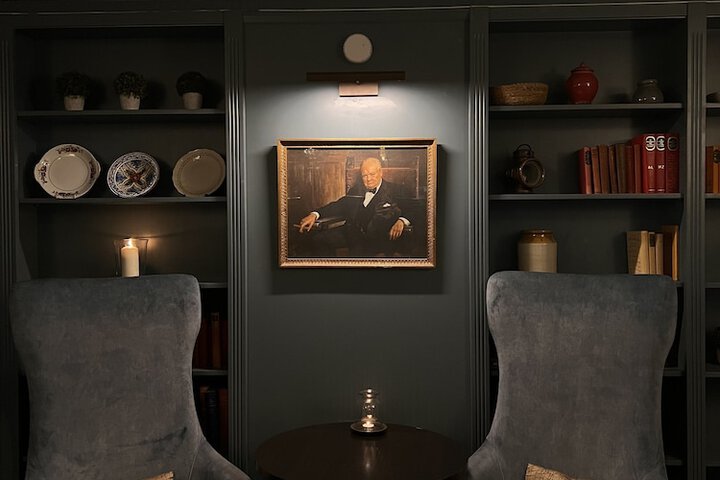 Lounge 59 of 75