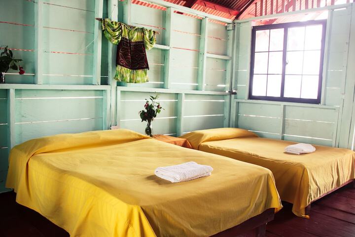 Room 2 of 18