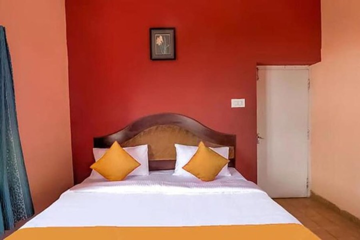 Room 12 of 14