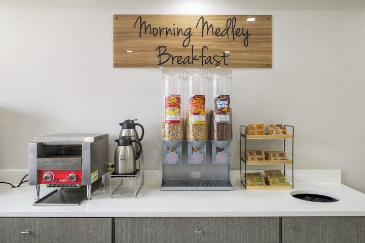 Breakfast buffet