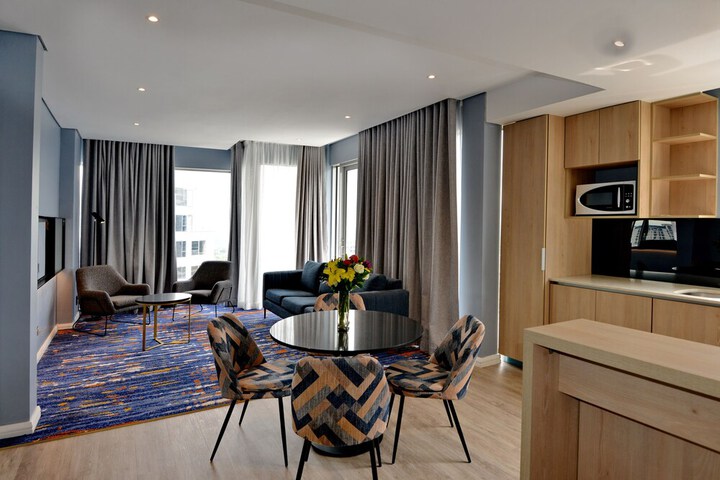 Room 47 of 87